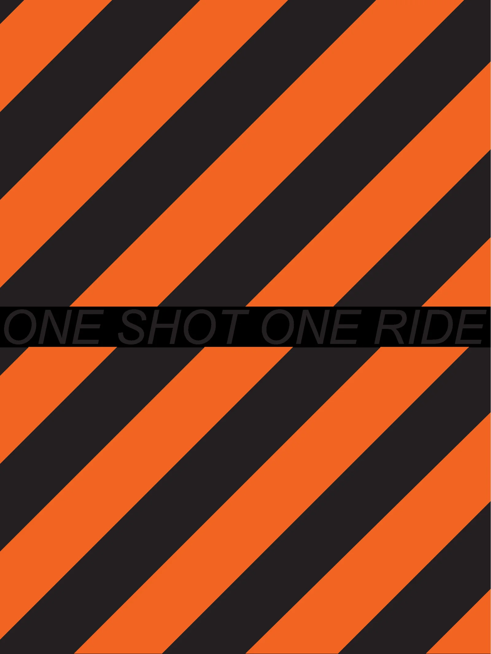 One-Shot-One-Ride-Lockup: kräftige kursive Wortmarke über dem orange-schwarzen Diagonalstreifenfeld