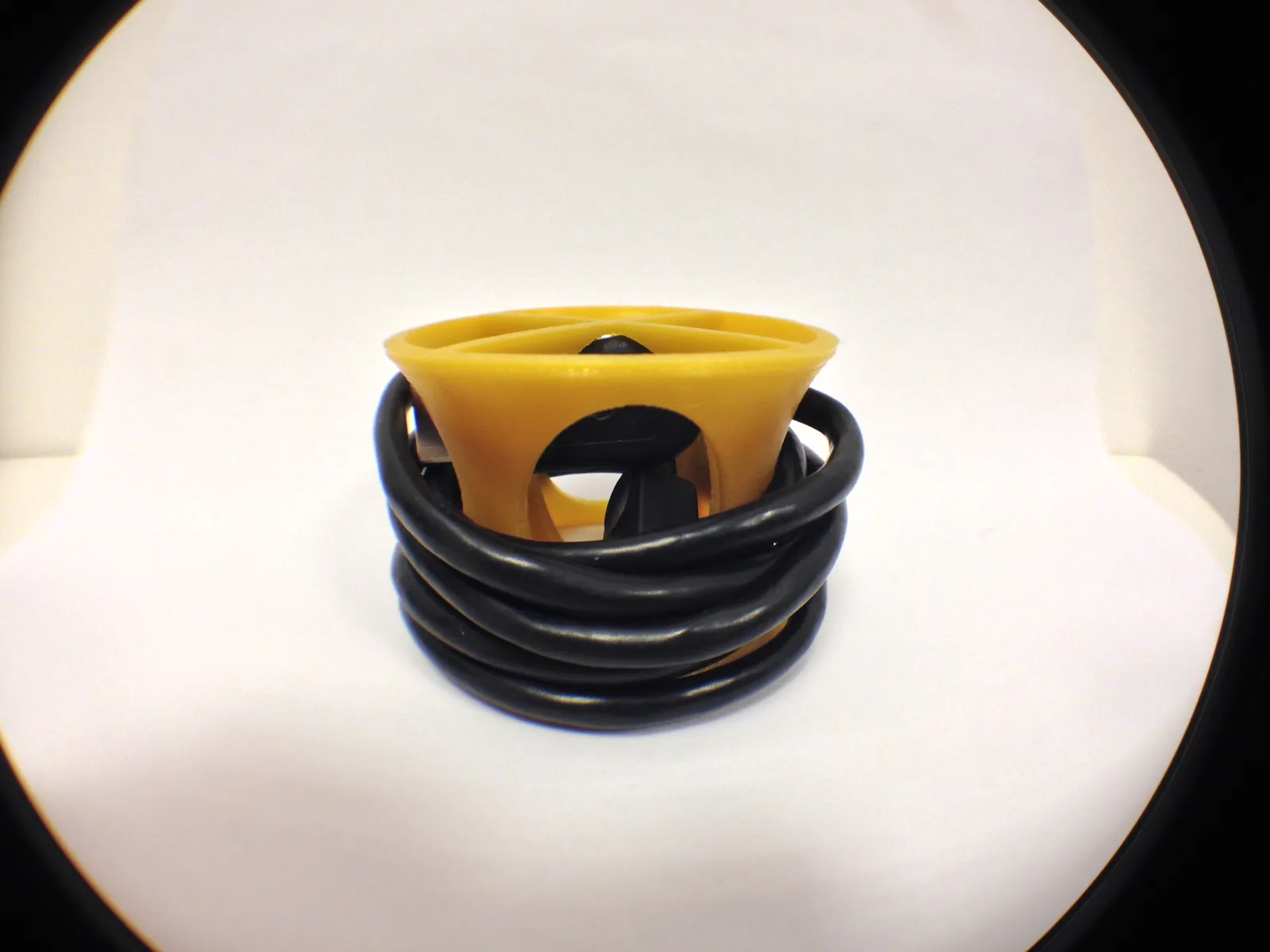 3D-gedruckte Yo-Yo-Prototypen im Studio